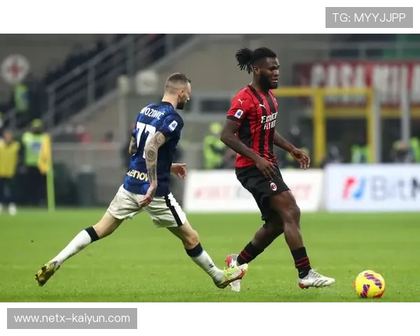 AC米兰险胜罗马显阵容短板 关键时刻凭运气逃出生天 AC米兰险胜罗马显阵容短板 关键时刻凭运气逃出生天