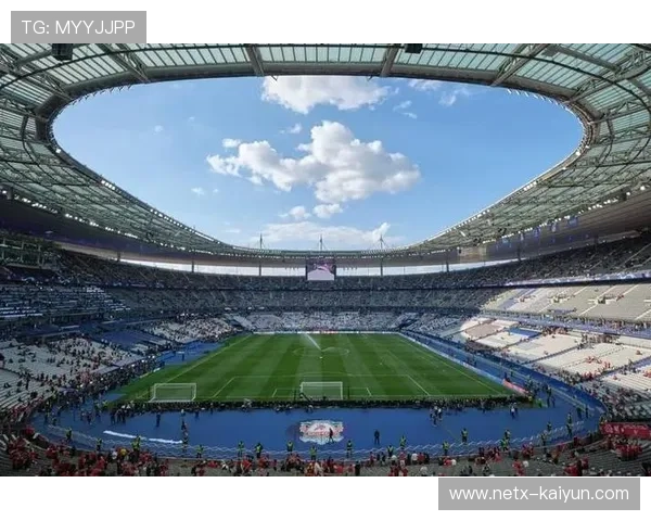 伯纳乌球场改造完工，科技集成系统提升欧冠观赛体验